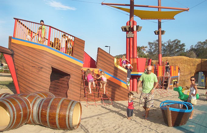 palm-beach-parklands-pirate-ship-3-800x600cy