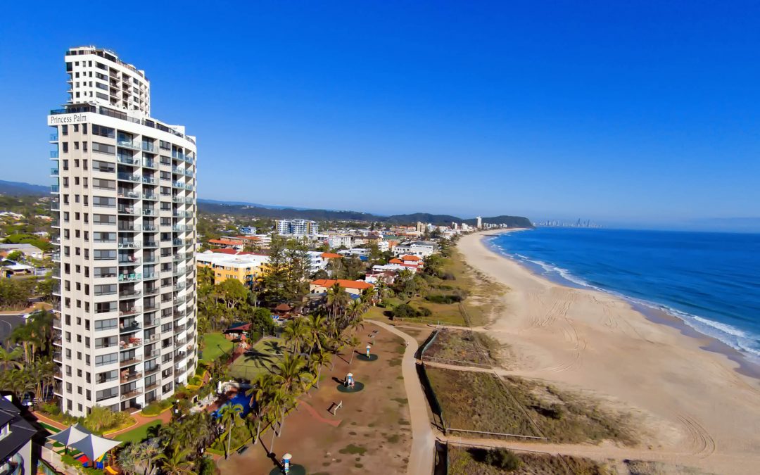 Relax on Palm Beach QLD Near Tallebudgera and Burleigh Heads