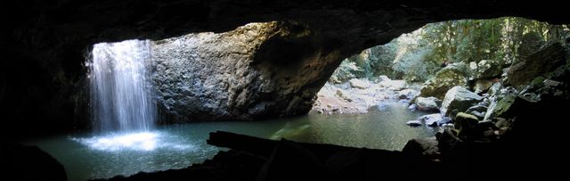 Springbrook National Park Natural Arch